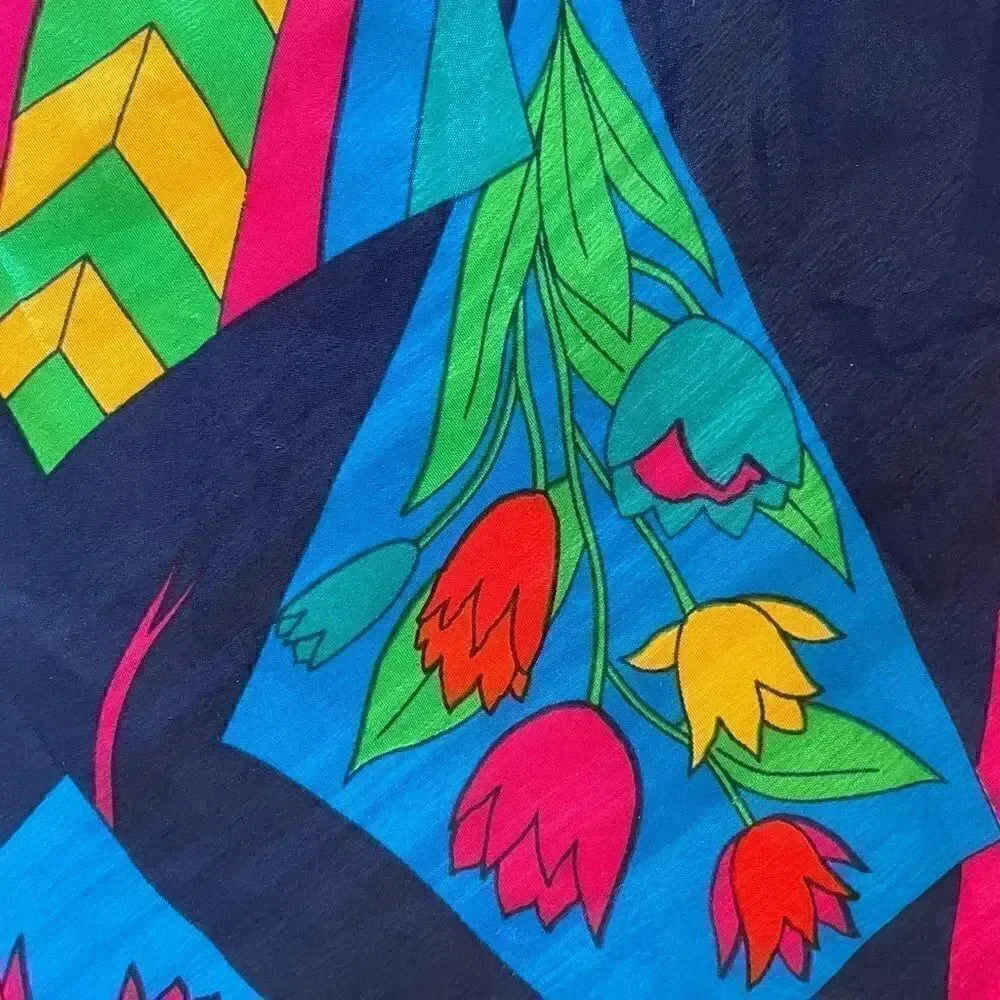 Colorful Oblong Kites Womens Neck Scarf